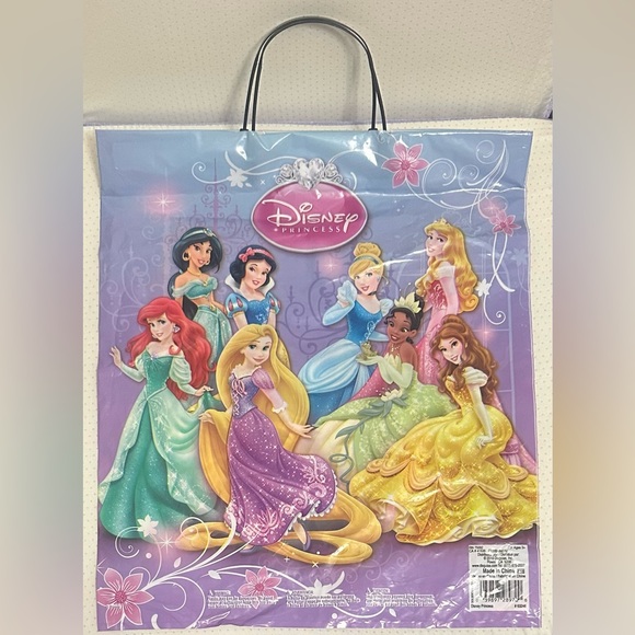Disney Belle Gift Bundle 🌹 - Picture 13 of 15